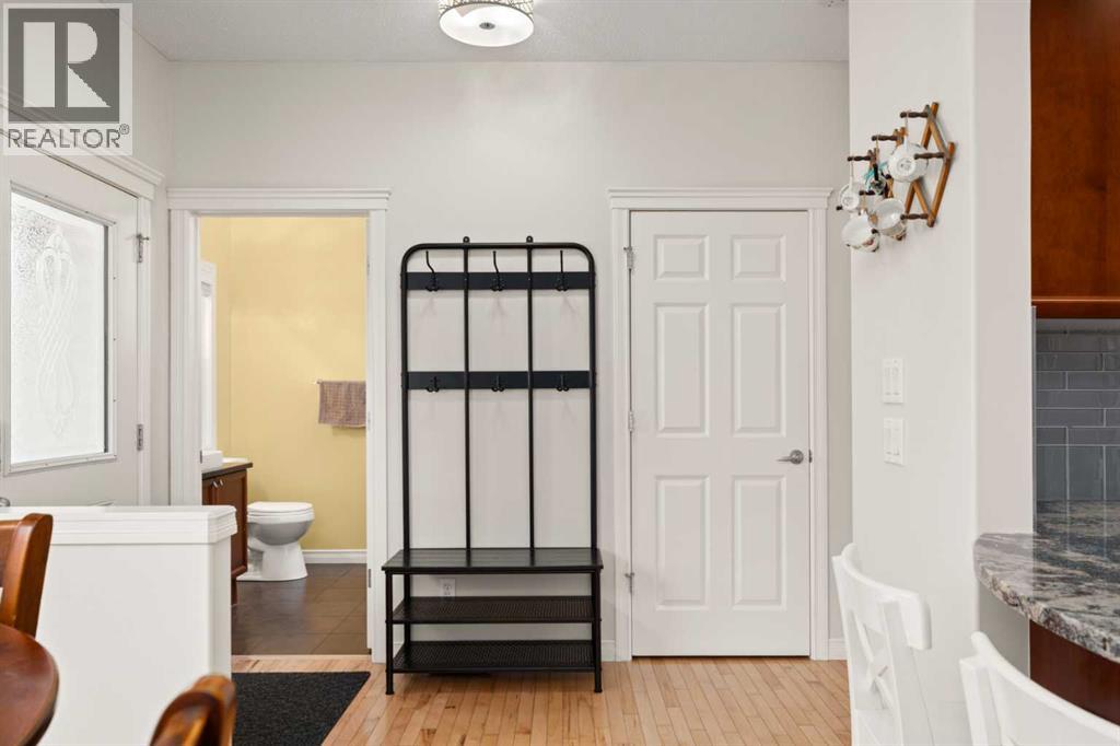 115 Drake Landing Court, Okotoks, Alberta  T1S 2M3 - Photo 4 - A2304652