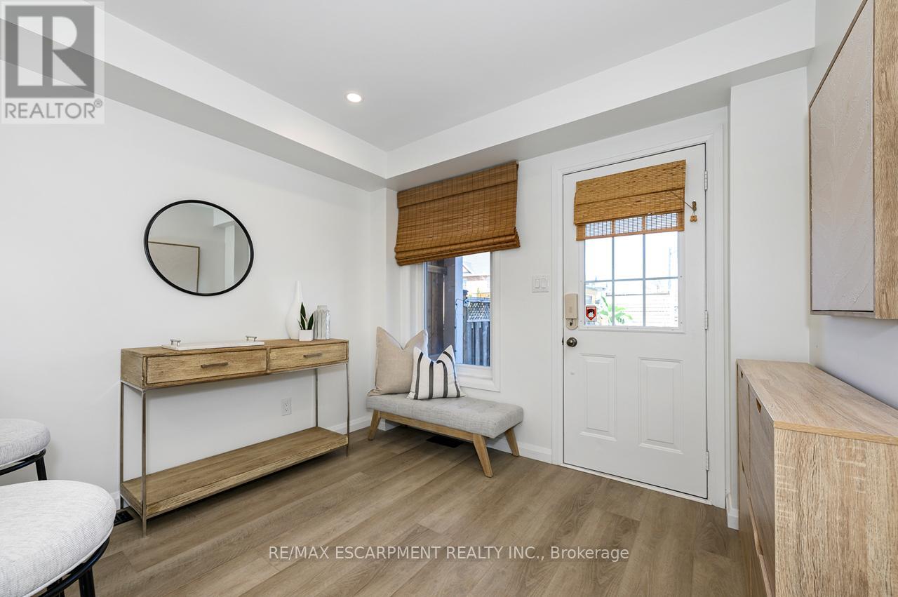 100 Manley Lane, Milton, Ontario  L9T 5N9 - Photo 14 - W13053500