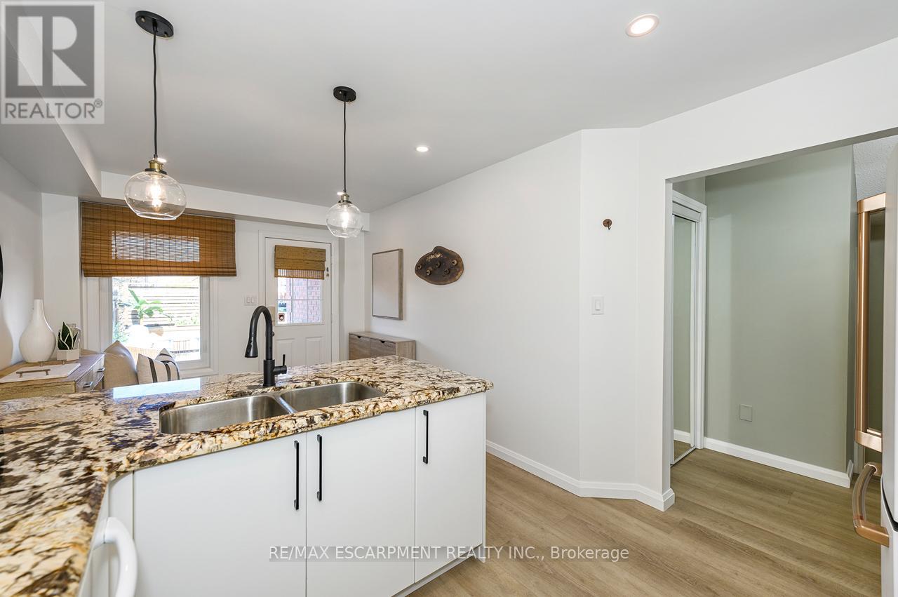 100 Manley Lane, Milton, Ontario  L9T 5N9 - Photo 15 - W13053500