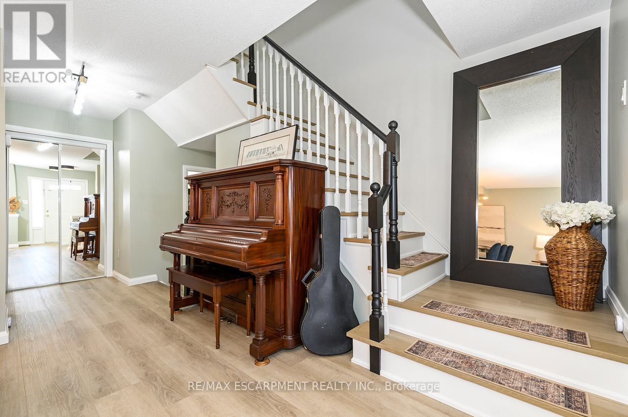 100 Manley Lane, Milton, Ontario  L9T 5N9 - Photo 17 - W13053500