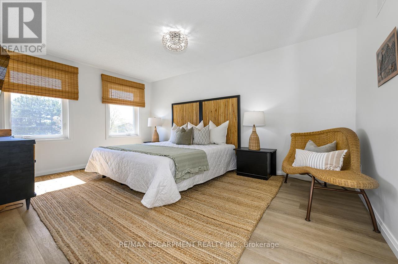 100 Manley Lane, Milton, Ontario  L9T 5N9 - Photo 19 - W13053500