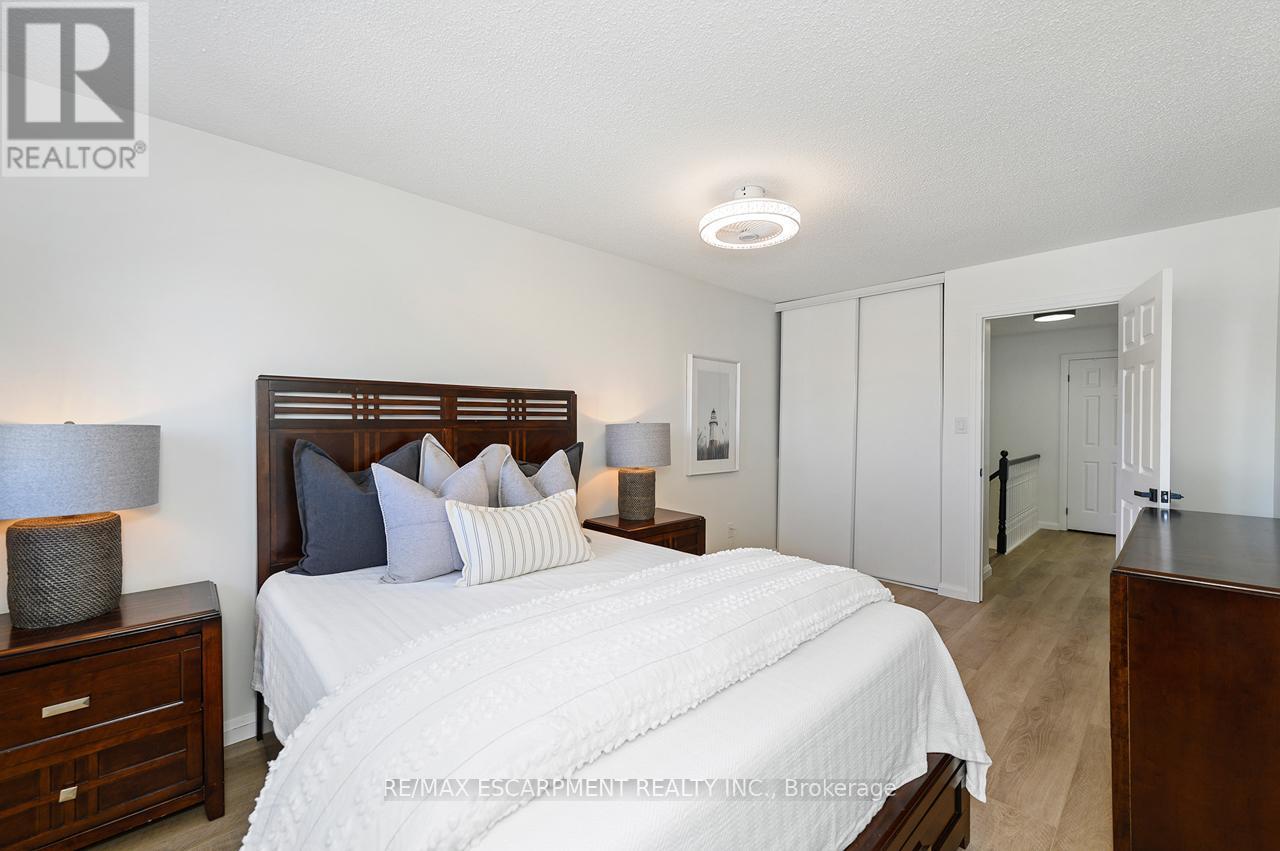 100 Manley Lane, Milton, Ontario  L9T 5N9 - Photo 25 - W13053500