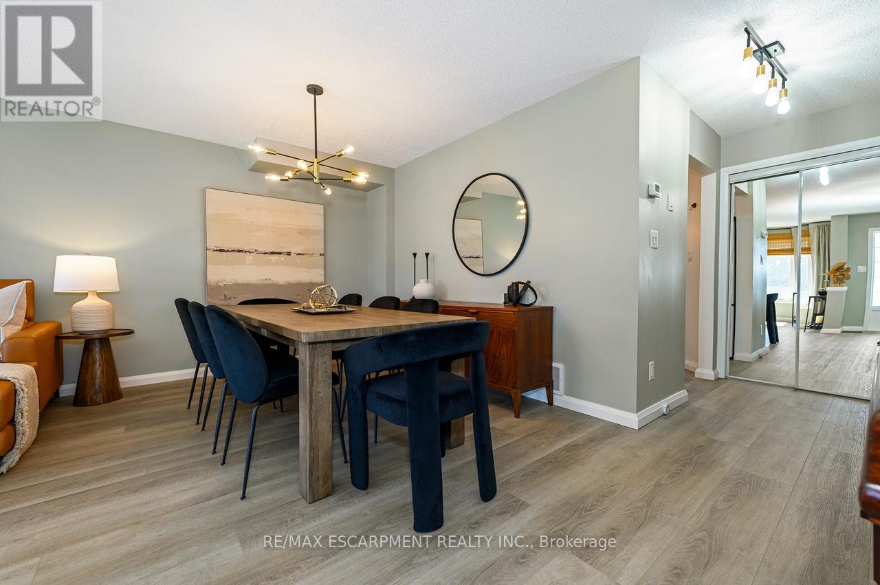 100 Manley Lane, Milton, Ontario  L9T 5N9 - Photo 9 - W13053500