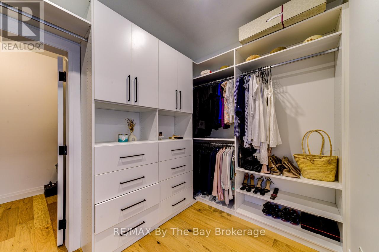 7881 Poplar Side Road, Clearview, Ontario  L9Y 5N4 - Photo 29 - S12896858