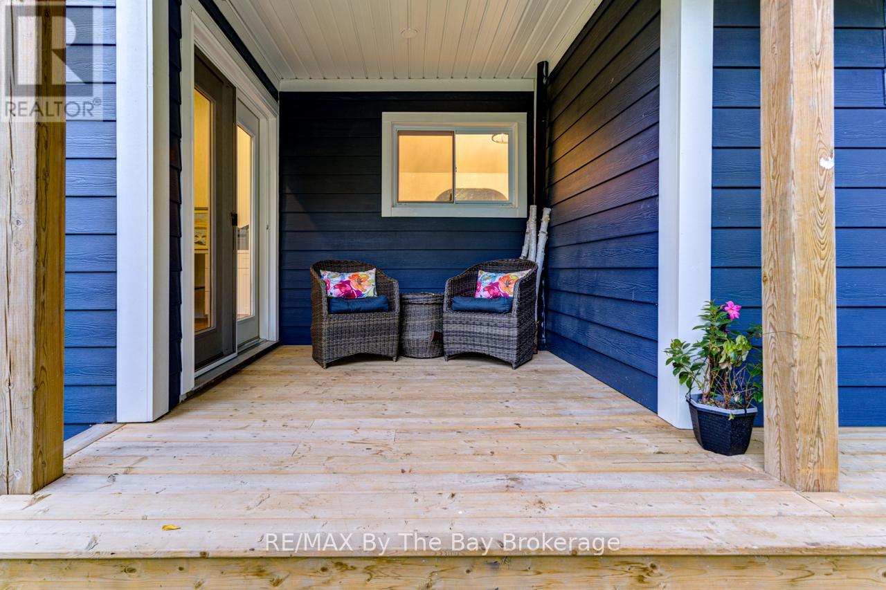 7881 Poplar Side Road, Clearview, Ontario  L9Y 5N4 - Photo 43 - S12896858