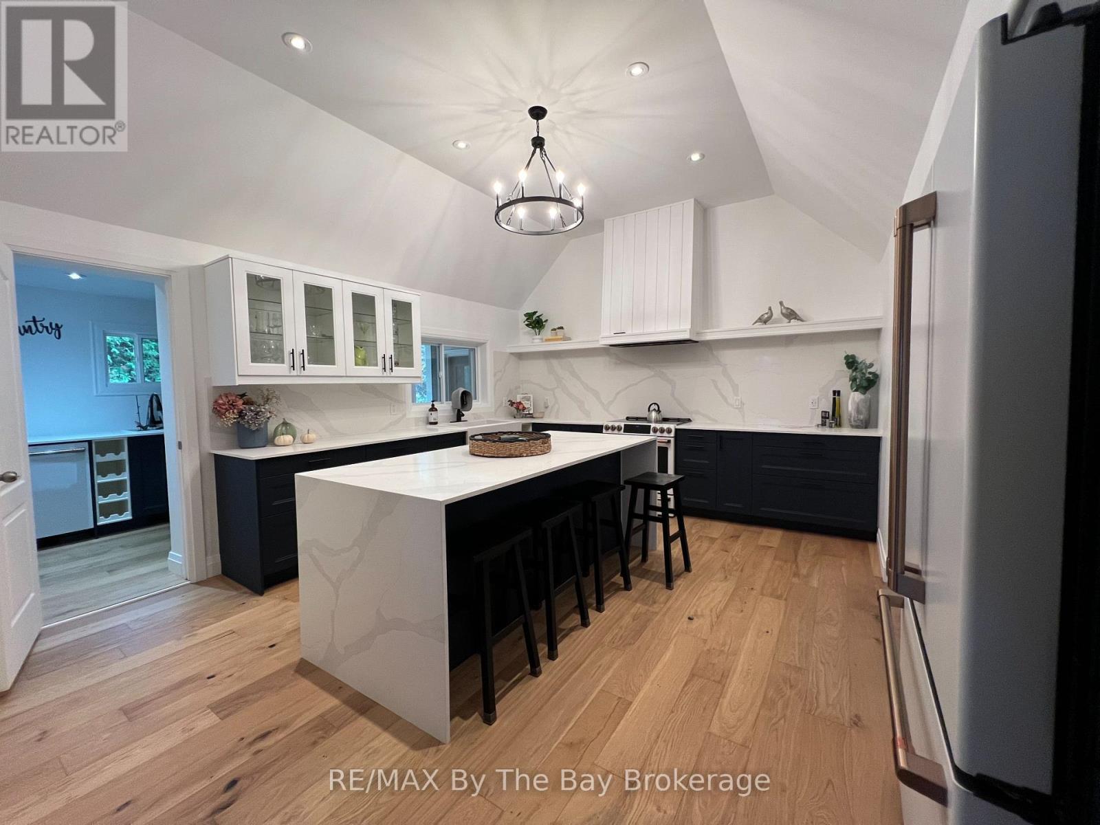 7881 Poplar Side Road, Clearview, Ontario  L9Y 5N4 - Photo 18 - S12896858