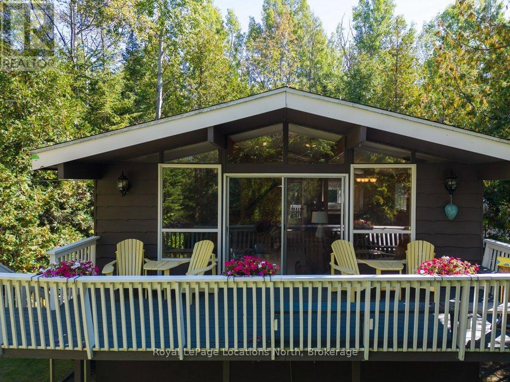 112 Cameron Street, Blue Mountains, Ontario  N0H 2P0 - Photo 17 - X12415157