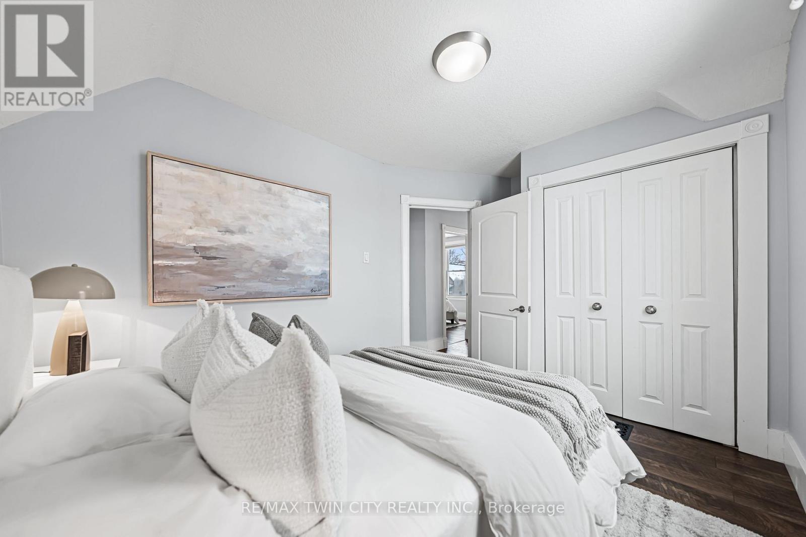 11 Heins Avenue, Kitchener, Ontario  N2G 1Z7 - Photo 32 - X13053506