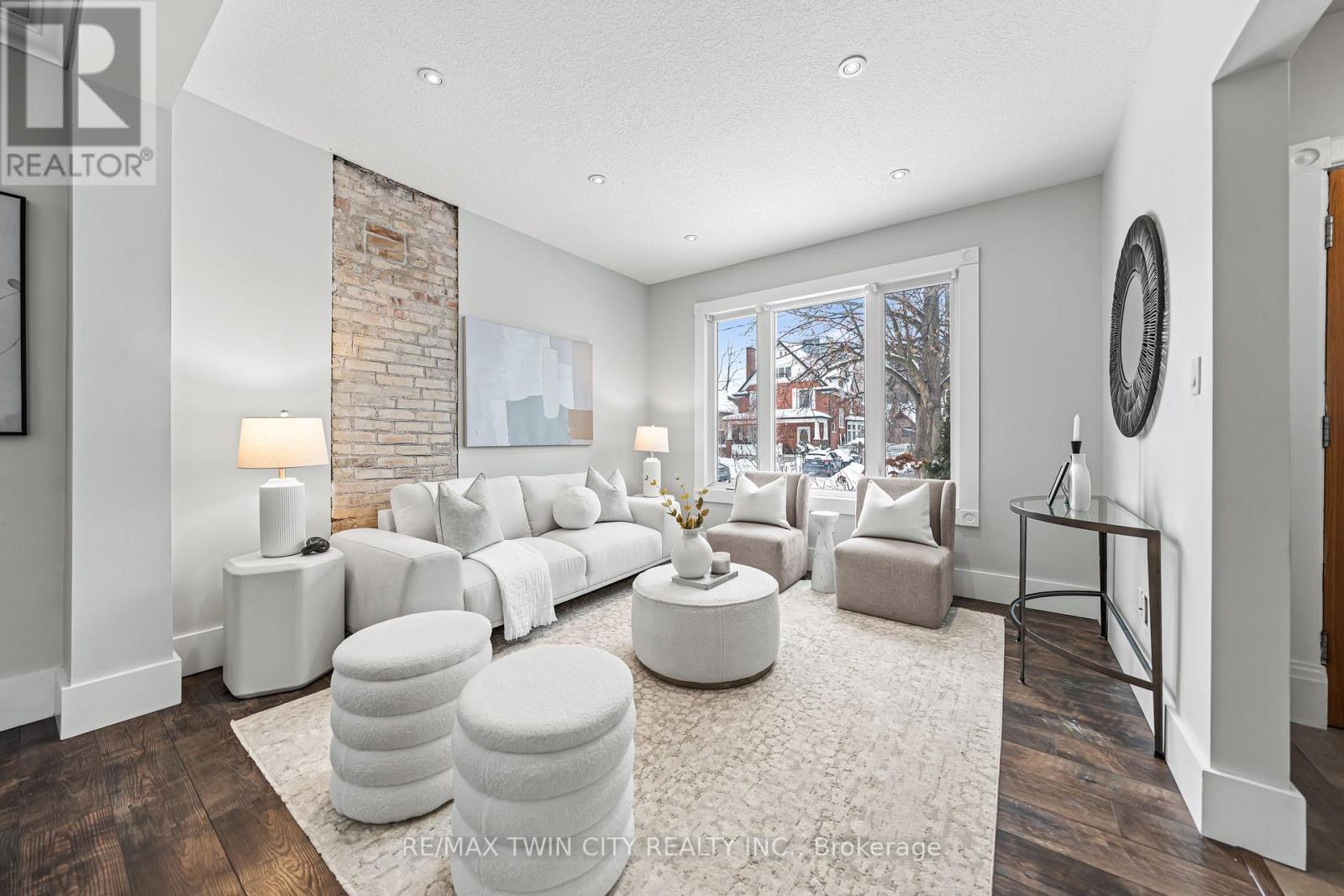 11 Heins Avenue, Kitchener, Ontario  N2G 1Z7 - Photo 8 - X13053506