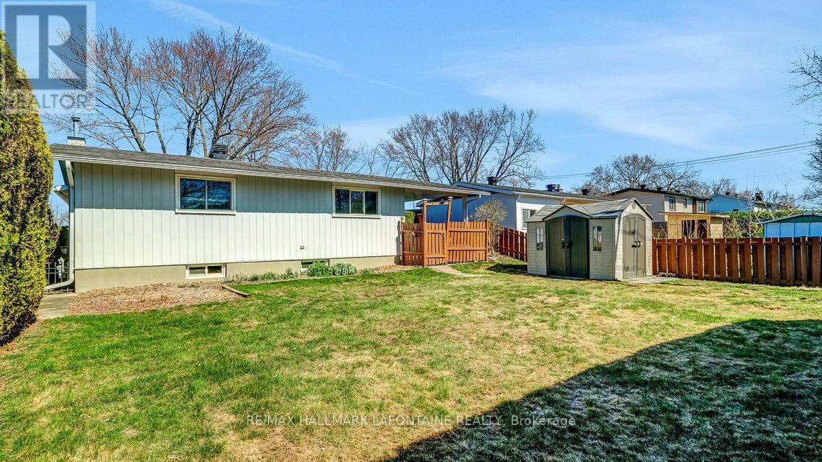 2443 Ogilvie Road, Ottawa, Ontario  K1J 7N3 - Photo 32 - X12860098