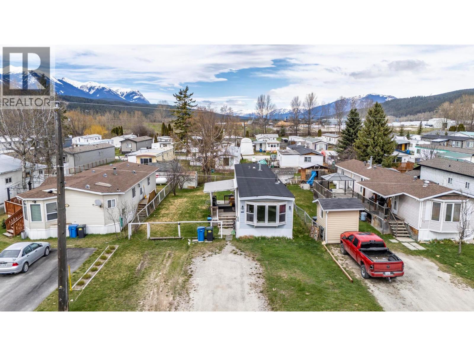 1055 King Crescent, Golden, British Columbia  V0H 1H0 - Photo 18 - 10384870