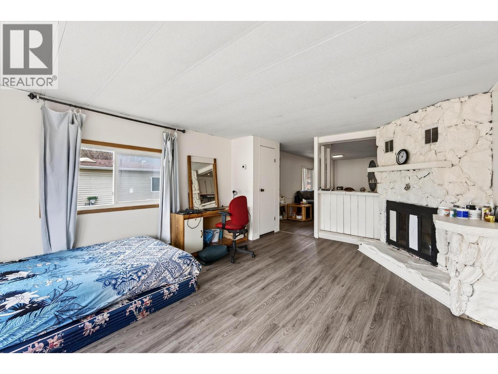 1055 King Crescent, Golden, British Columbia  V0H 1H0 - Photo 8 - 10384870