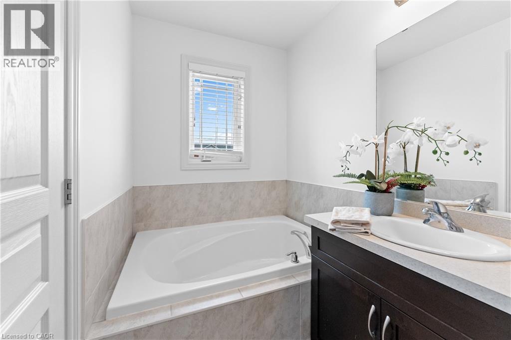 4875 John Street, Beamsville, Ontario  L3J 0P2 - Photo 26 - 40824325