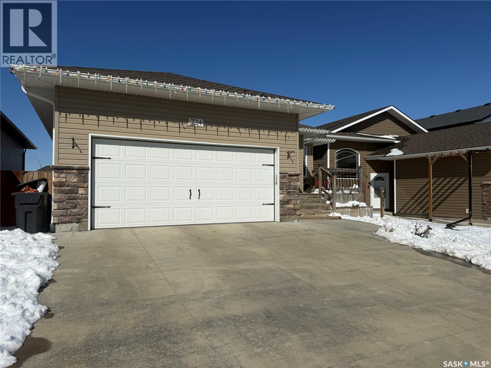 724 Quessy Drive, Martensville, Saskatchewan  S0K 0A2 - Photo 3 - SK033993