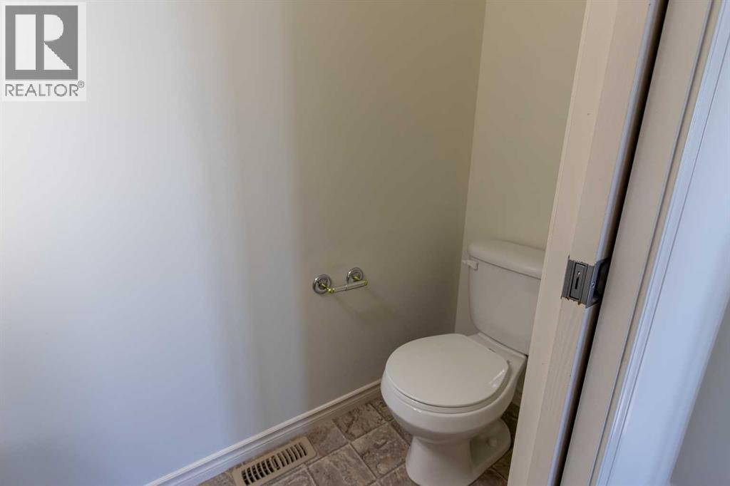 3(C), 4406 Lake Drive, Coalhurst, Alberta  T0L 0V2 - Photo 20 - A2305696