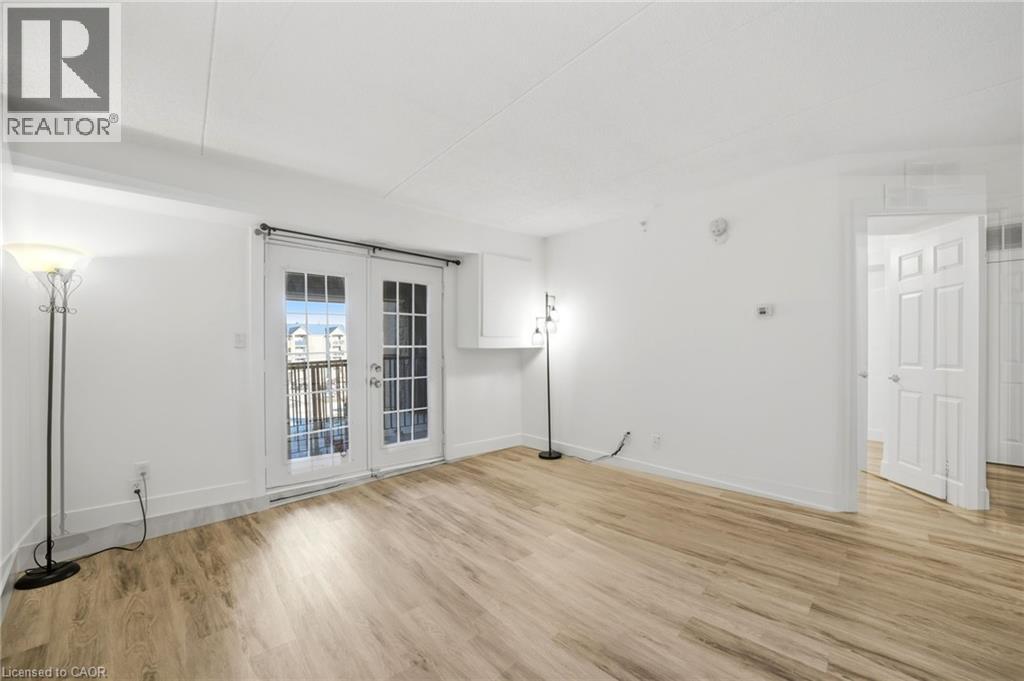 1411 Walkers Line Unit# 308, Burlington, Ontario  L7M 4P5 - Photo 5 - 40822782