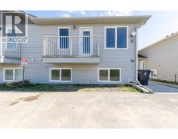 3(C), 4406 Lake Drive, Coalhurst, Alberta