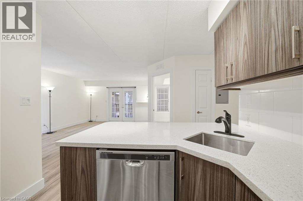 1411 Walkers Line Unit# 308, Burlington, Ontario  L7M 4P5 - Photo 15 - 40822782