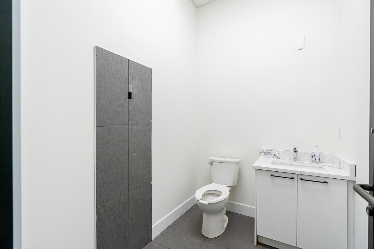 19025 52 Avenue, Surrey, British Columbia  V3S 8E5 - Photo 16 - C8078281