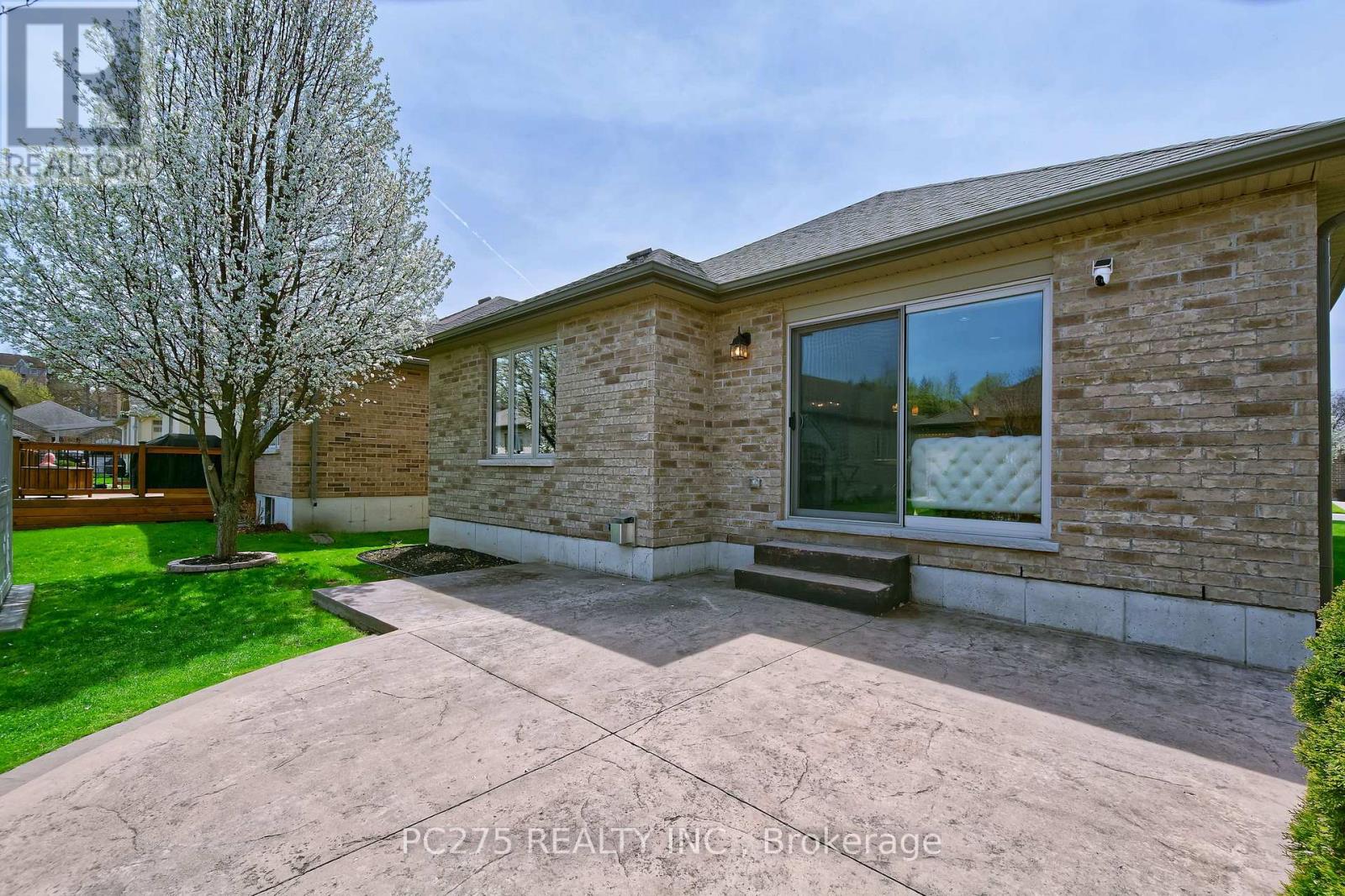 6 - 1430 Highbury Avenue N, London East, Ontario  N5Y 6M4 - Photo 37 - X13053782