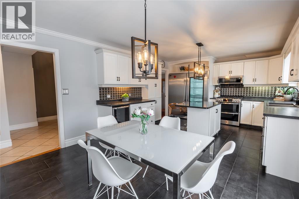 3024 Maidstone Crescent, Sarnia, Ontario  N0N 1C0 - Photo 16 - 26009343