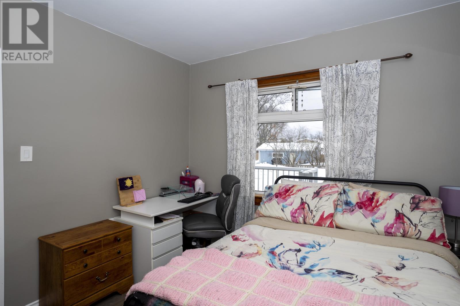 268 Leslie Ave, Thunder Bay, Ontario  P7A 1W6 - Photo 3 - TB2600694