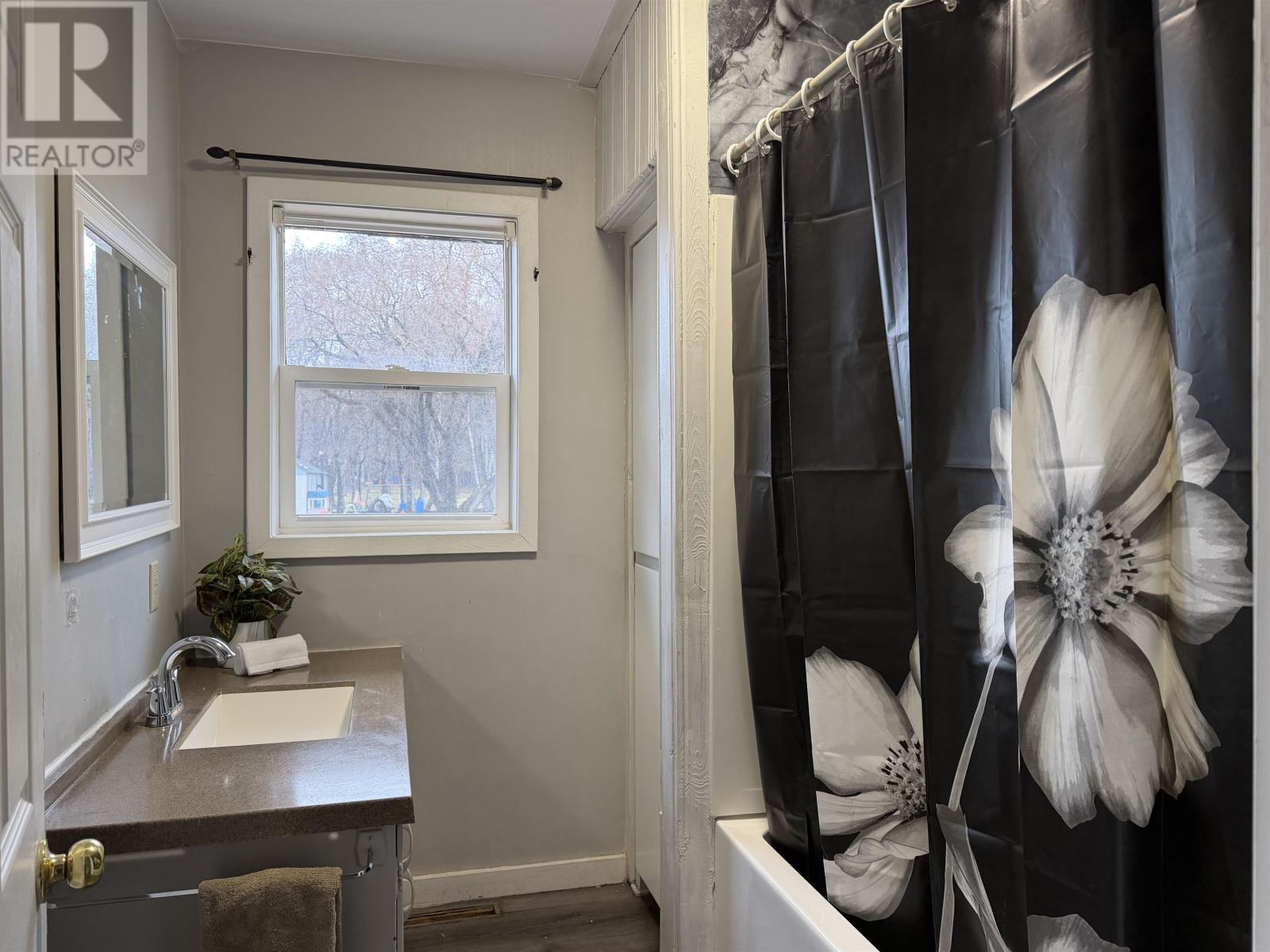 1653 Sunset Dr, Fort Frances, Ontario  P9A 2T9 - Photo 12 - TB2600828