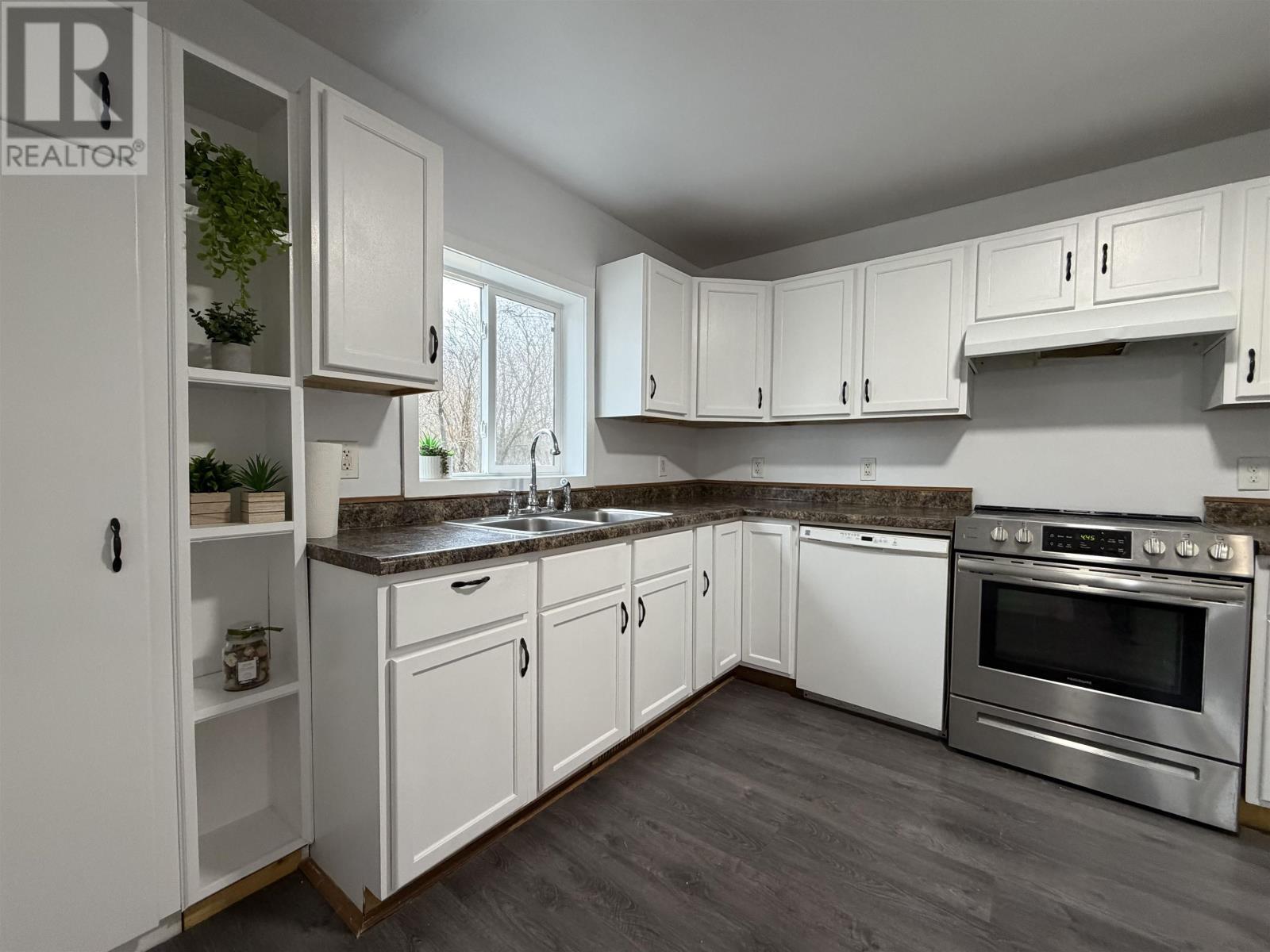 1653 Sunset Dr, Fort Frances, Ontario  P9A 2T9 - Photo 7 - TB2600828