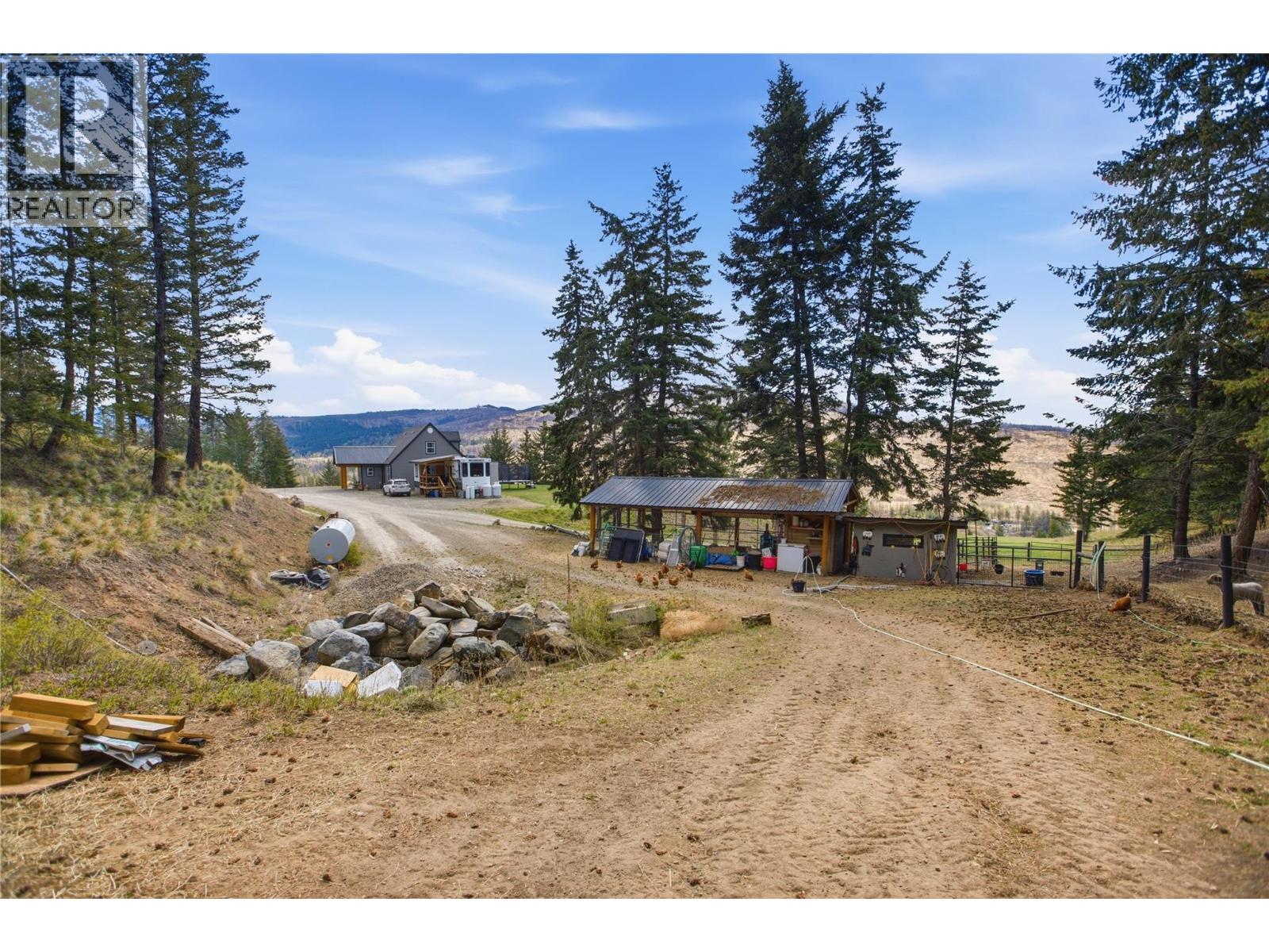 4205 Kristianson Road, Monte Lake, British Columbia  V0E 2N0 - Photo 13 - 10384973