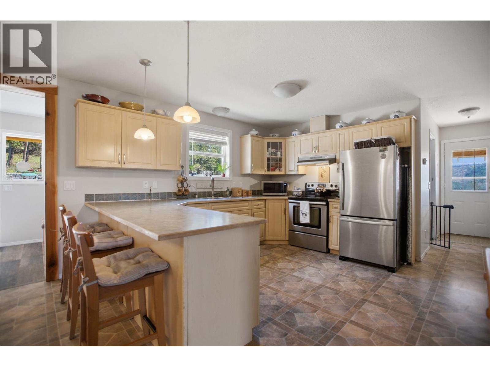 4205 Kristianson Road, Monte Lake, British Columbia  V0E 2N0 - Photo 30 - 10384973