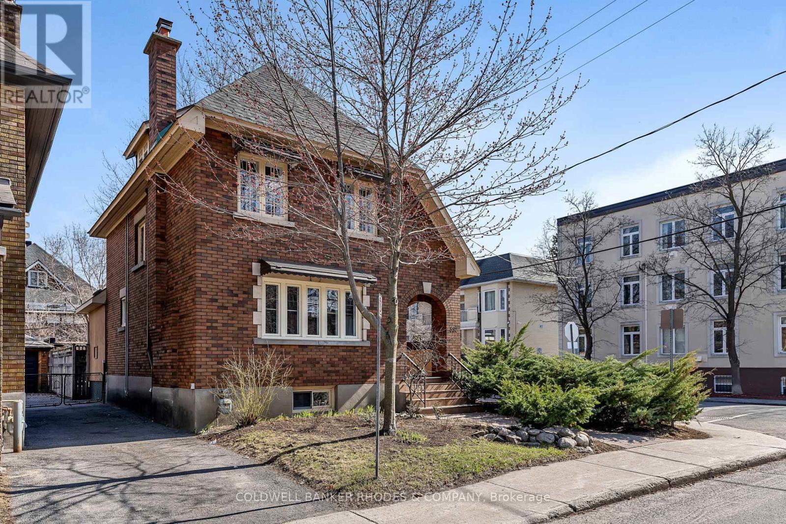 Property Listing: 592 Besserer Street, Ottawa, Ontario