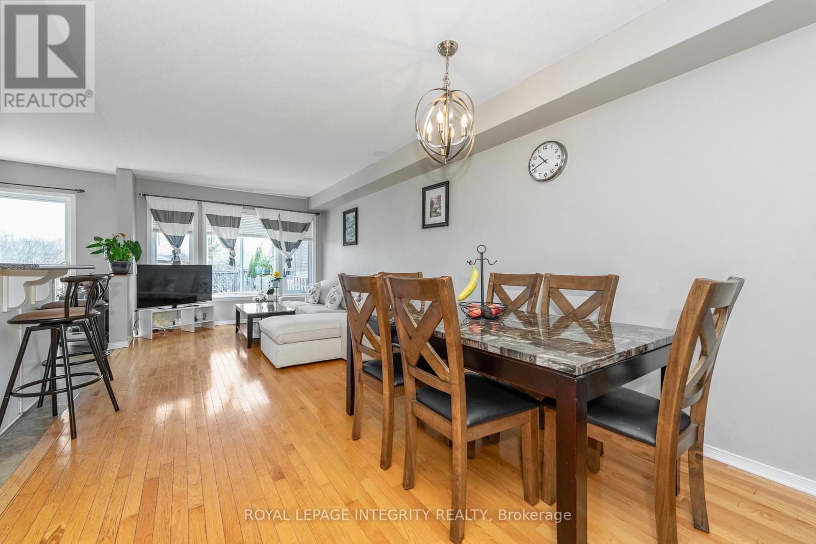 915 Schooner Crescent, Ottawa, Ontario  K1V 1Y3 - Photo 8 - X13053678