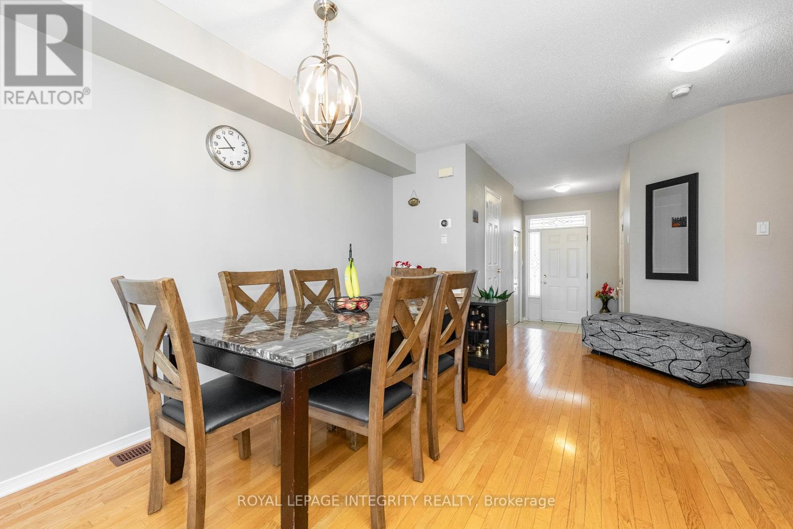 915 Schooner Crescent, Ottawa, Ontario  K1V 1Y3 - Photo 9 - X13053678