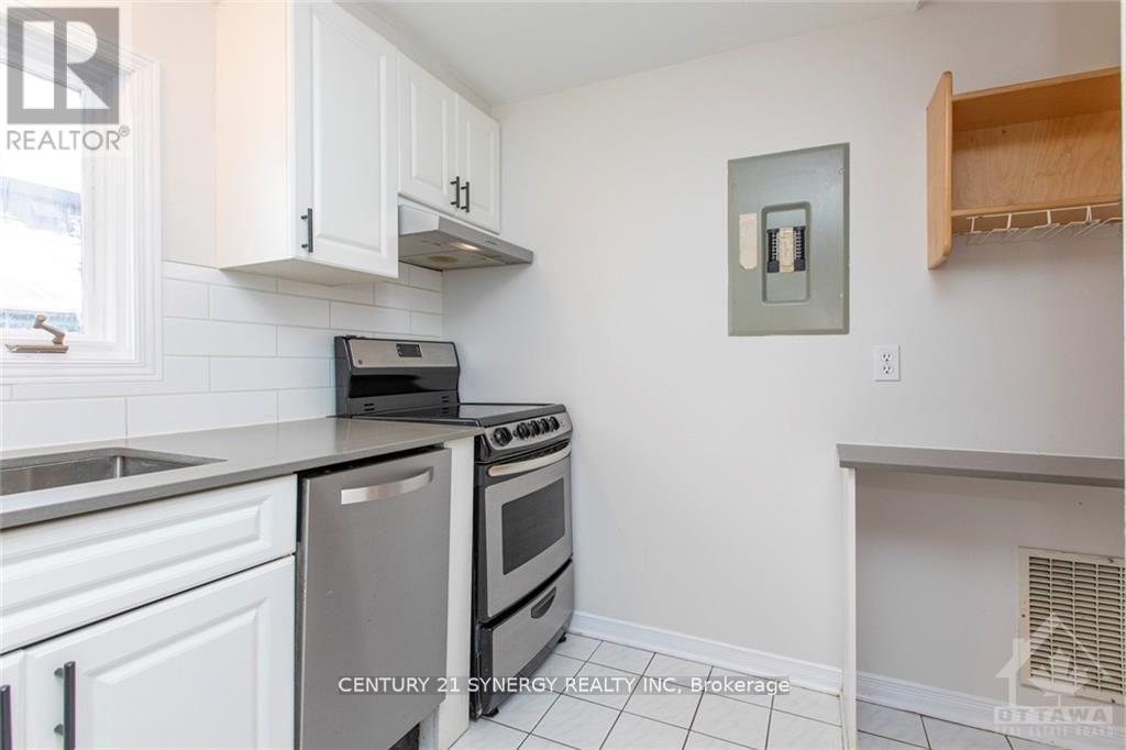 10 - 450 Maclaren Street, Ottawa, Ontario  K1R 5K6 - Photo 3 - X13053696