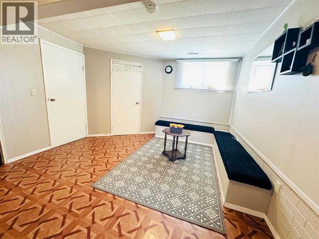 15 Pinecliff Close Ne, Calgary, Alberta  T1Y 4N3 - Photo 28 - A2304632