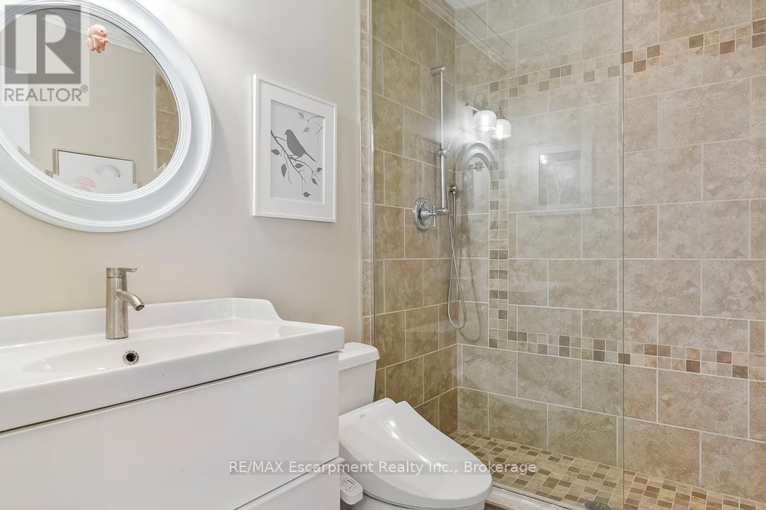 429 Smith Lane, Oakville, Ontario  L6L 4X1 - Photo 18 - W13053882