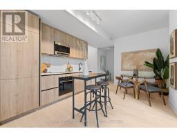 2502 - 117 BROADWAY AVENUE, Toronto, Ontario