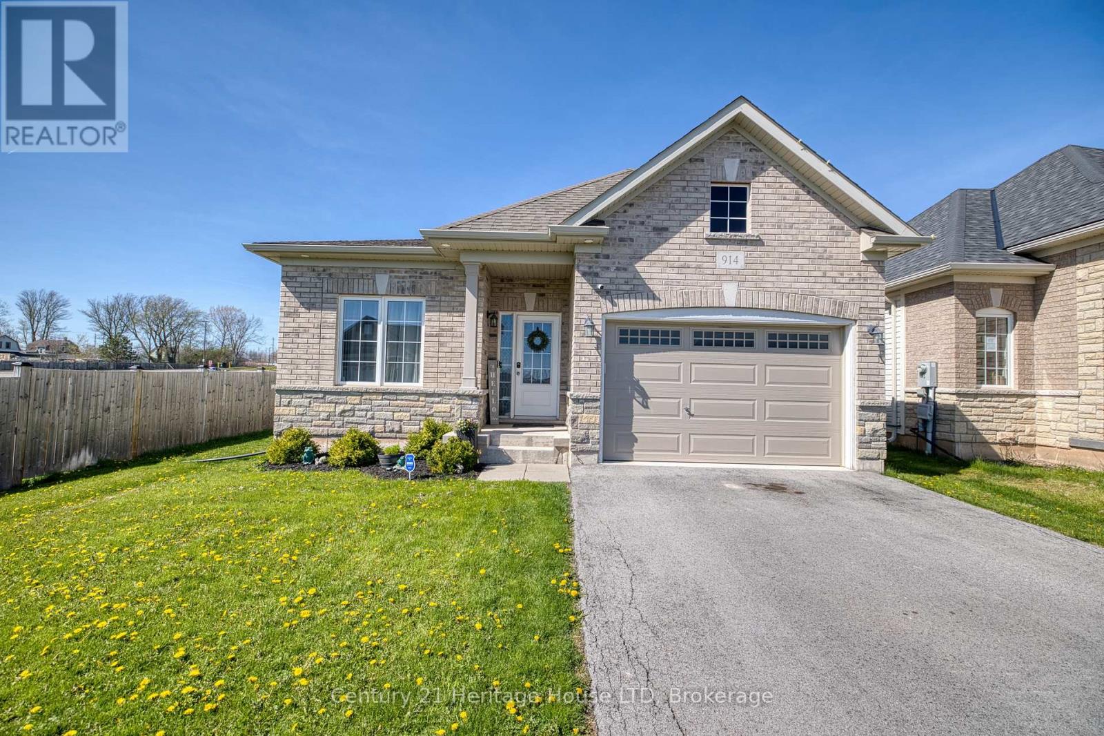 914 BURWELL STREET, Fort Erie, Ontario