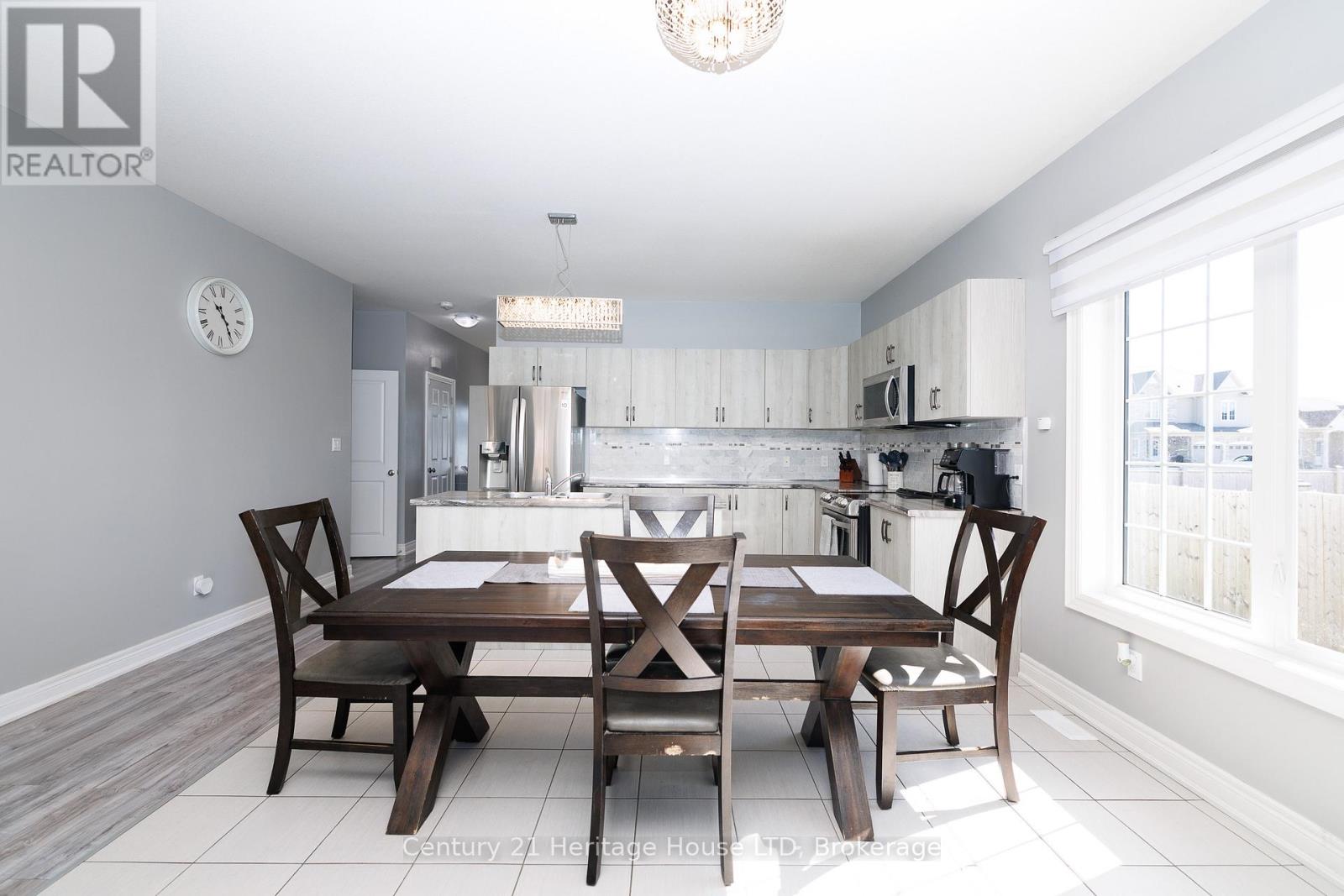 914 Burwell Street, Fort Erie, Ontario  L2A 0E3 - Photo 12 - X13053662