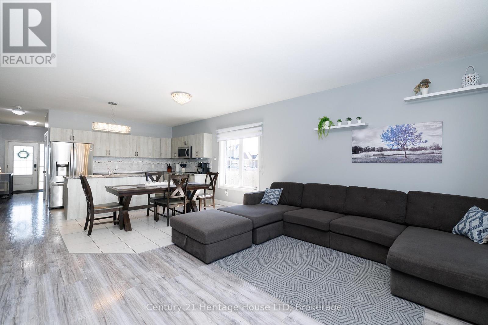 914 Burwell Street, Fort Erie, Ontario  L2A 0E3 - Photo 13 - X13053662