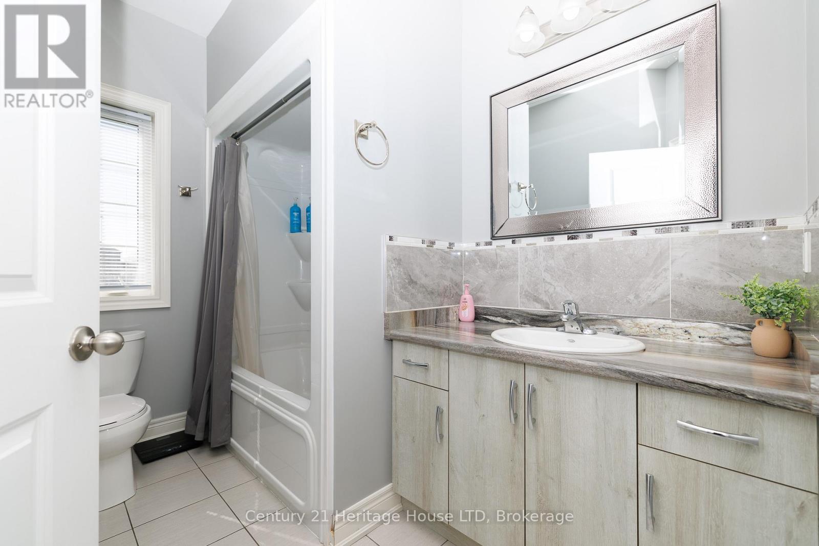 914 Burwell Street, Fort Erie, Ontario  L2A 0E3 - Photo 21 - X13053662