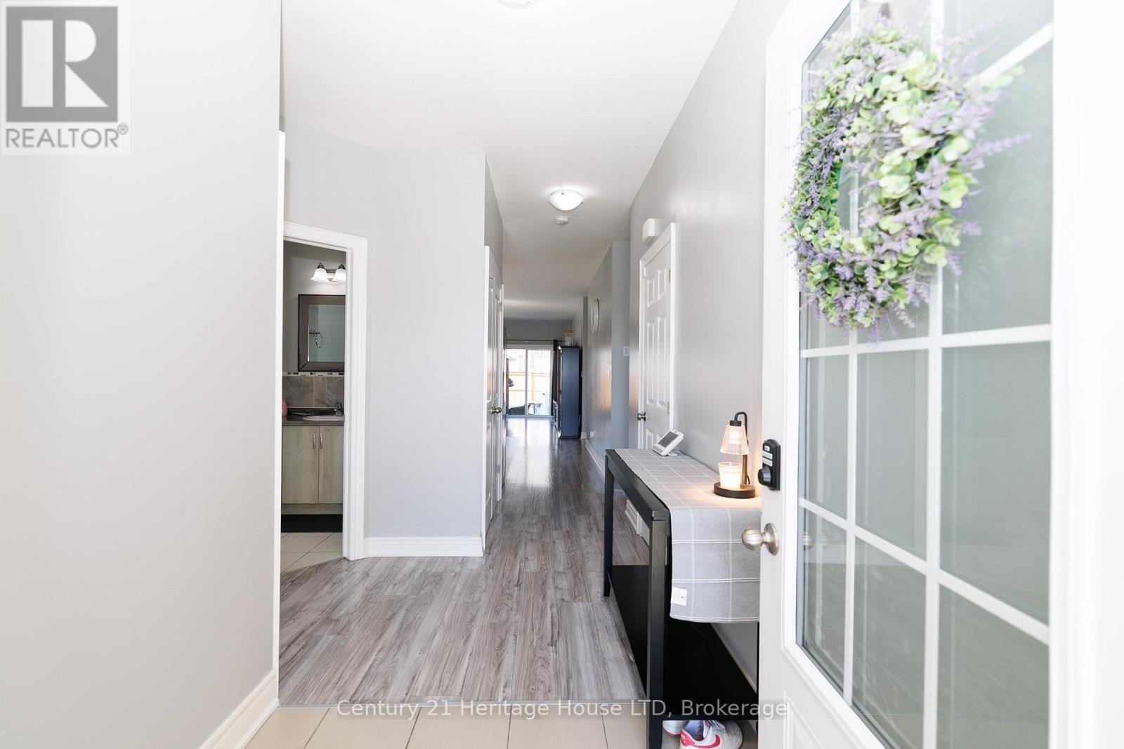 914 Burwell Street, Fort Erie, Ontario  L2A 0E3 - Photo 8 - X13053662