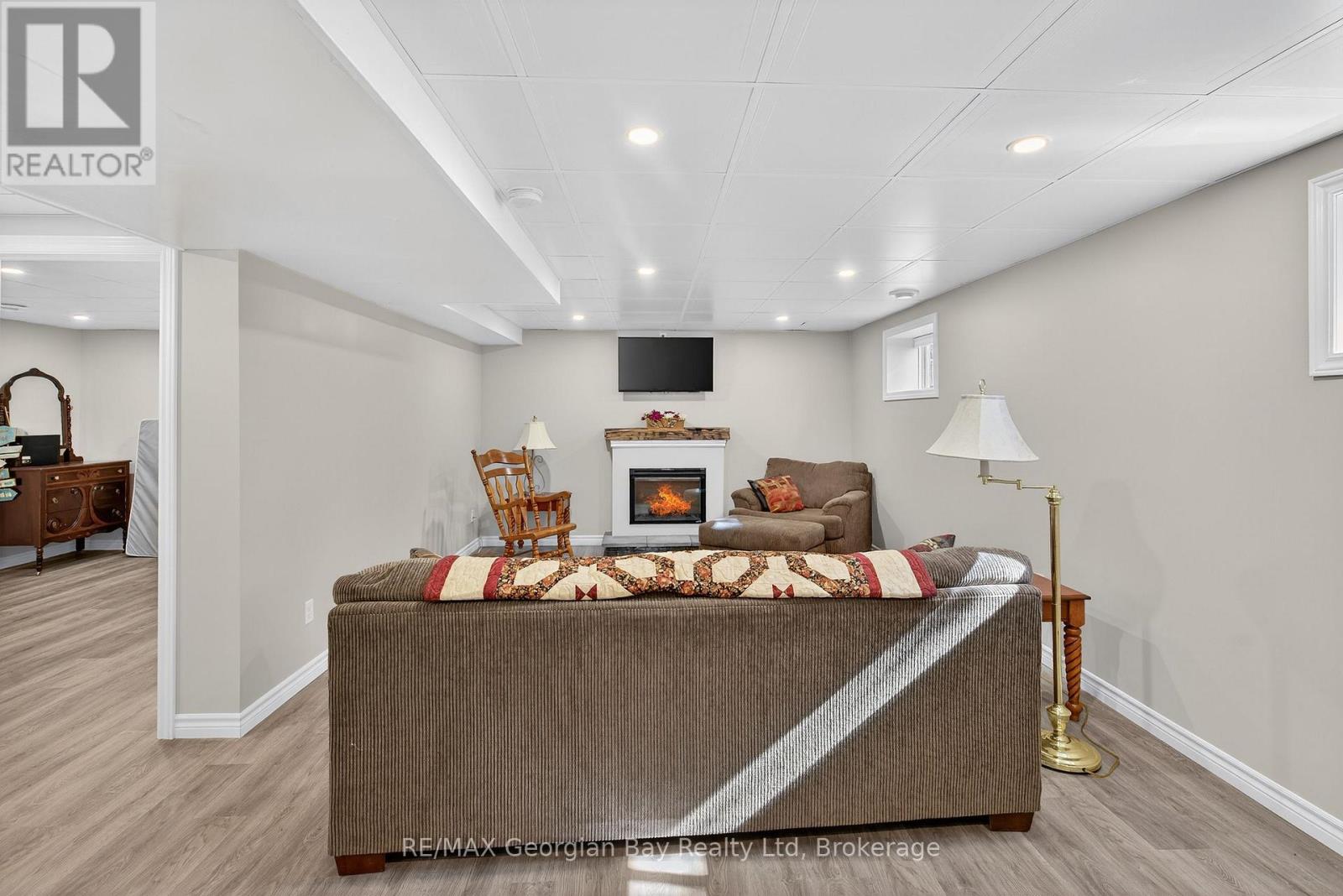 56 Becketts Side Road, Tay, Ontario  L0K 2C0 - Photo 22 - S13053872