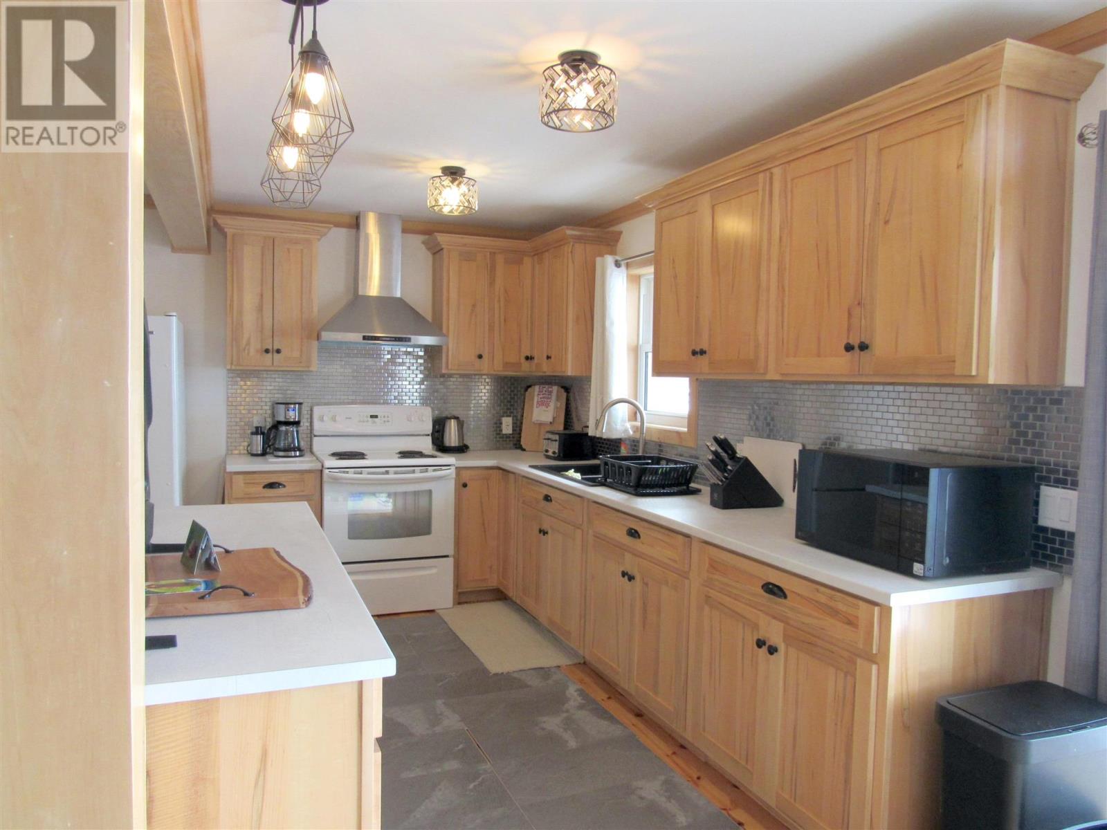 650b Sunset Beach Rd, Huron Shores, Ontario  P0R 1H0 - Photo 6 - SM260642