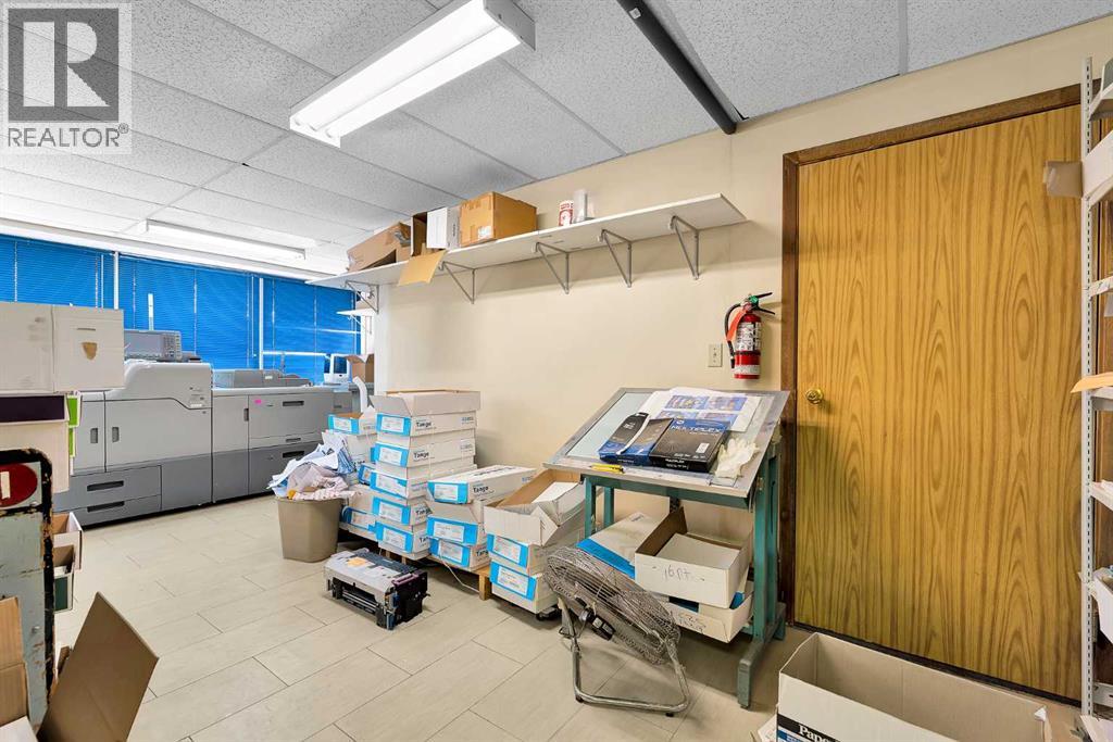 8 & 10, 3510 27 Street NE, Calgary, Alberta  T1Y 5E2 - Photo 14 - A2290484