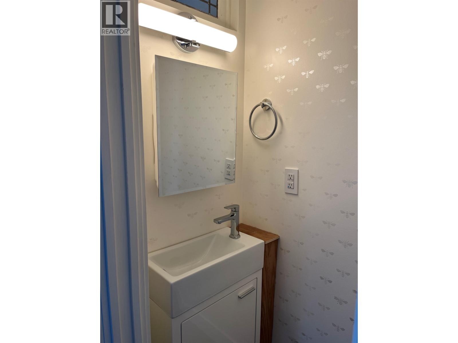 4322 Welwyn Street, Vancouver, British Columbia  V5N 3Z4 - Photo 15 - R3115632