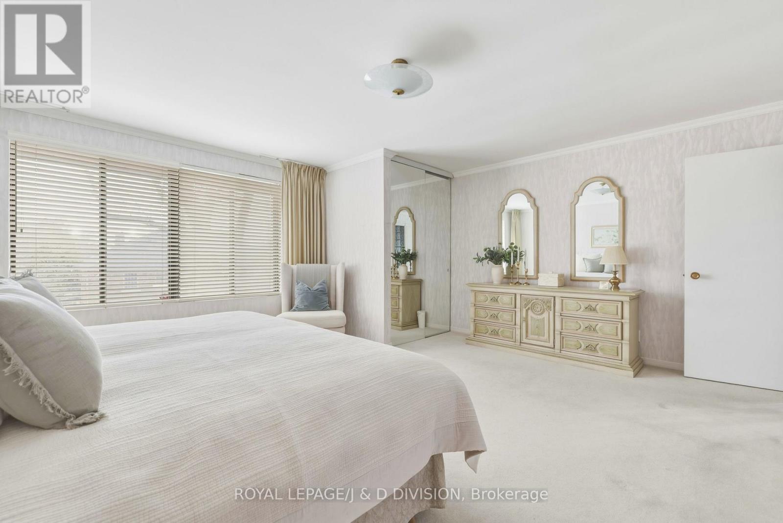 122 Cortleigh Boulevard, Toronto, Ontario  M4R 1K6 - Photo 15 - C13053698