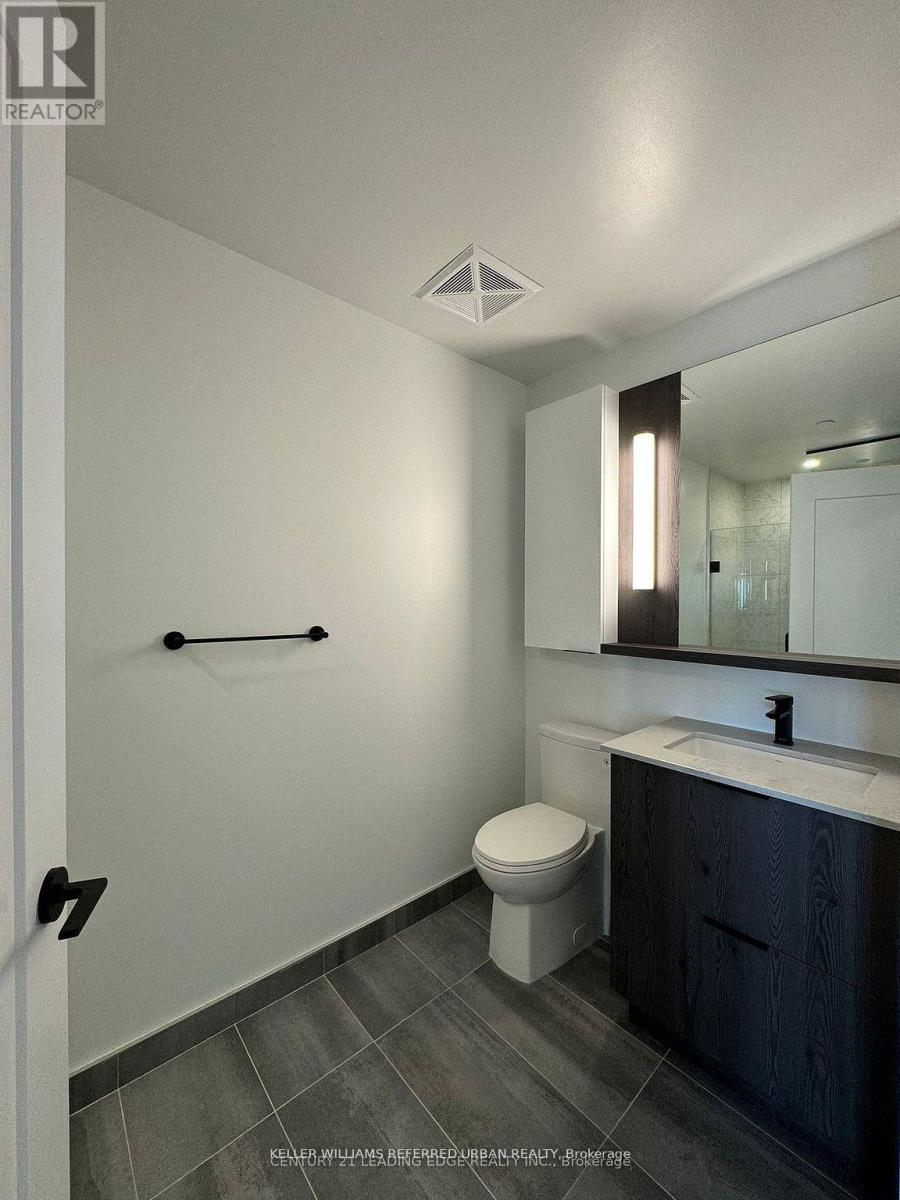 2002 - 5 Defries Street, Toronto, Ontario  M5A 0W7 - Photo 3 - C13053736