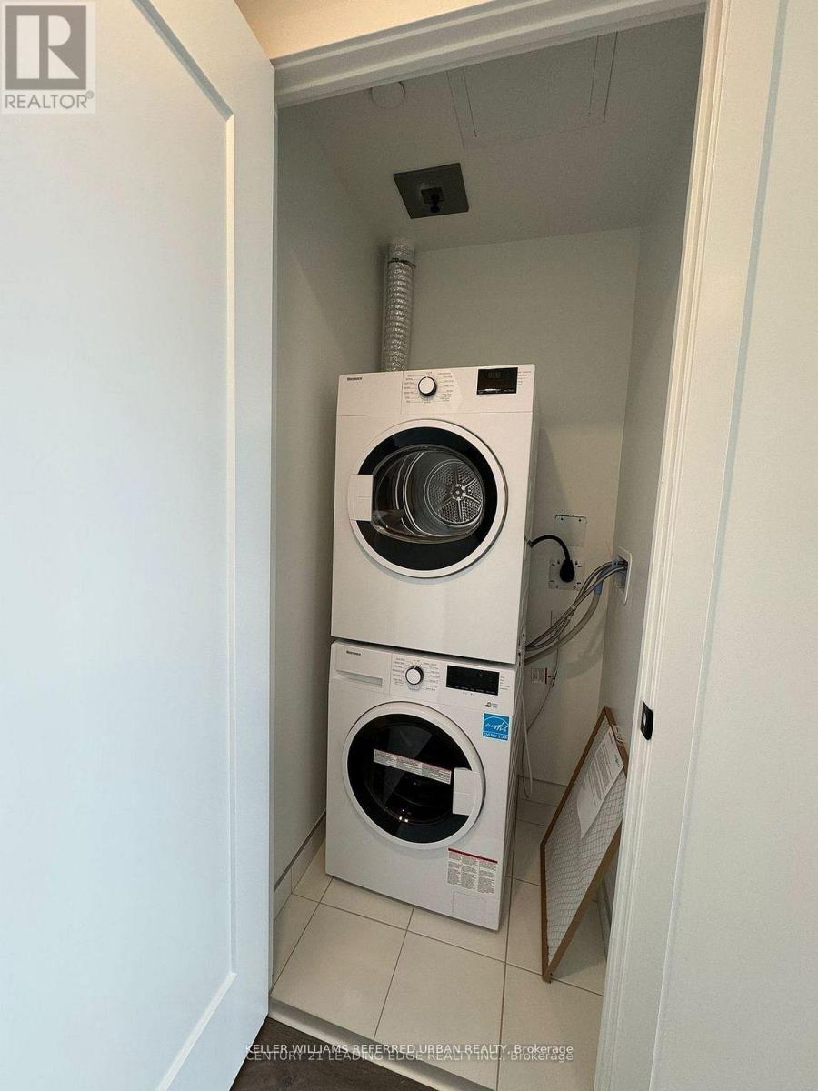 2002 - 5 Defries Street, Toronto, Ontario  M5A 0W7 - Photo 6 - C13053736