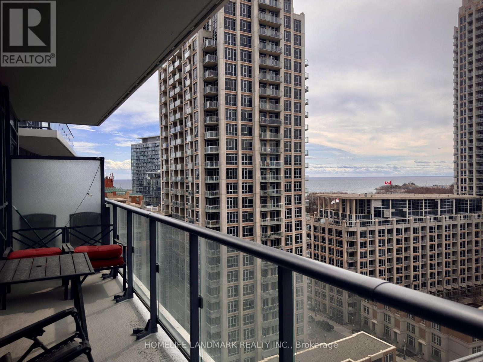 1701 - 38 Iannuzzi Street, Toronto, Ontario  M5V 0S2 - Photo 6 - C13053778